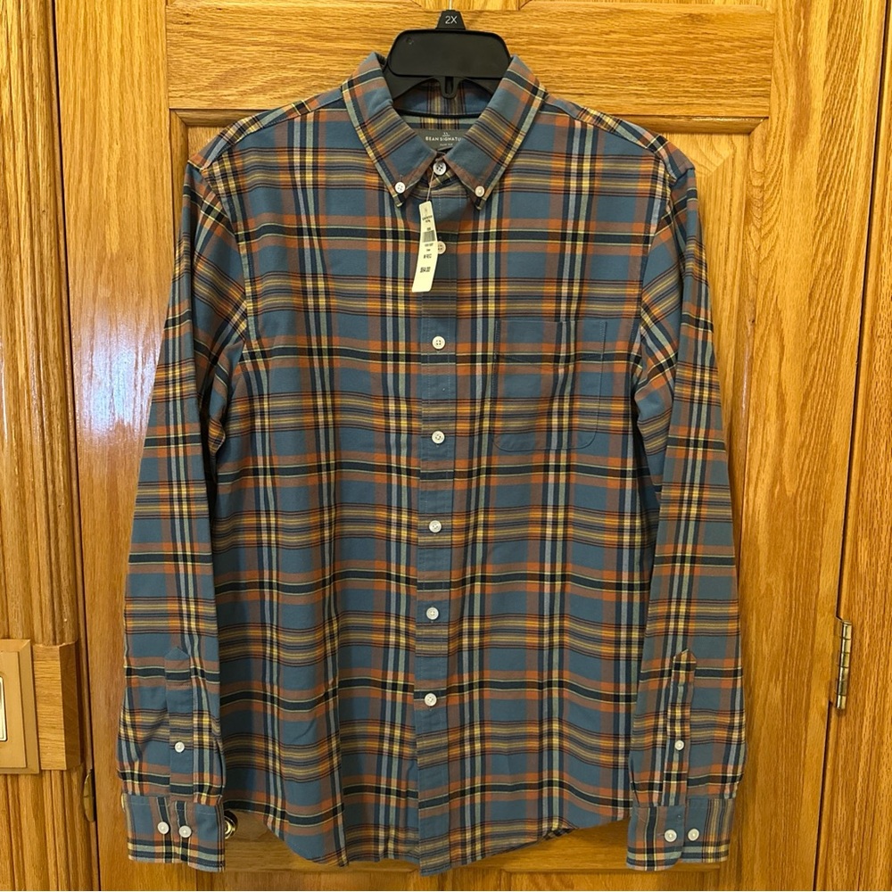 LL Bean Signature Men’s Size Medium Blue and Orange Plaid Shirt $64